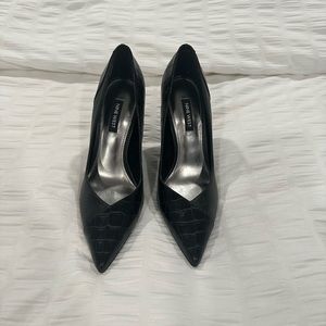 Nine West black pumps BRAND NEW size 7.5